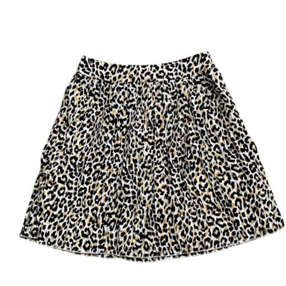 J crew Pleated skirt. Like new style Leopard size 4